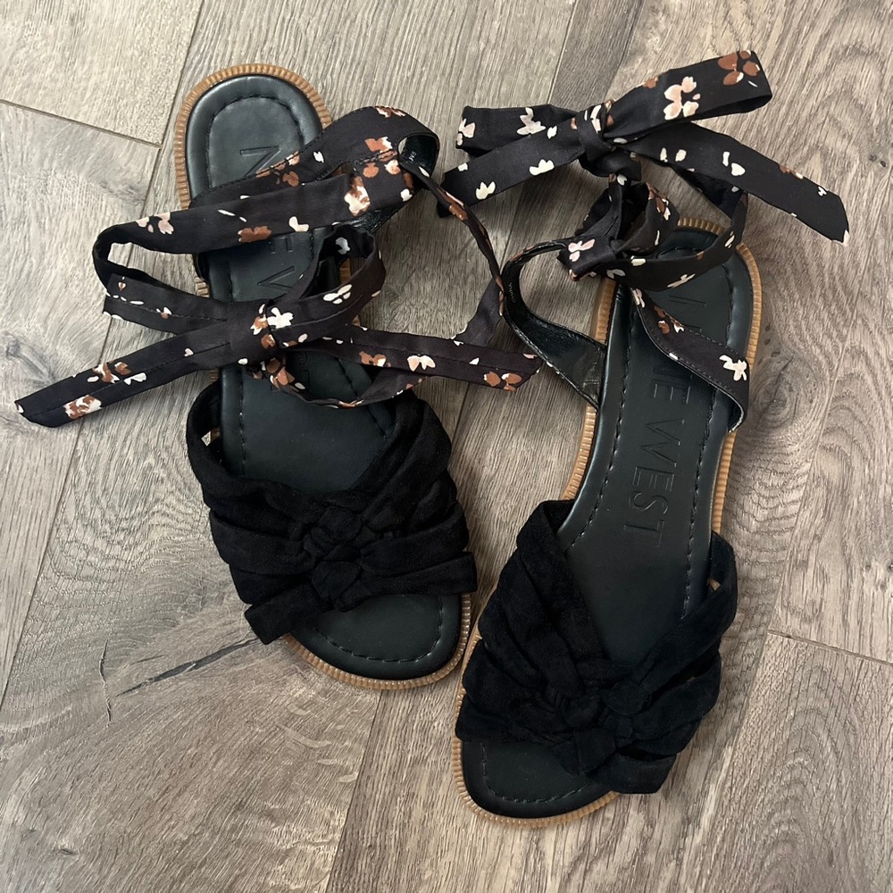Nine West Black Suede Gladiator Sandals with Floral Straps